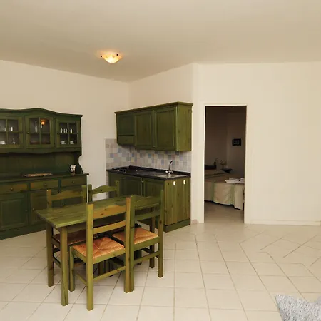 Vallemare E 公寓式酒店 3*