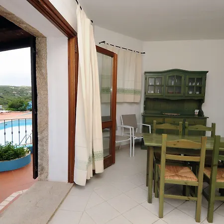 Vallemare E Apart Otel Baja Sardinya