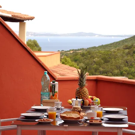 Apart Otel Vallemare E Baja Sardinya