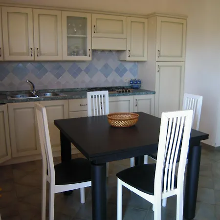 Ξενοδοχείο με διαμερίσματα Vallemare E 3*