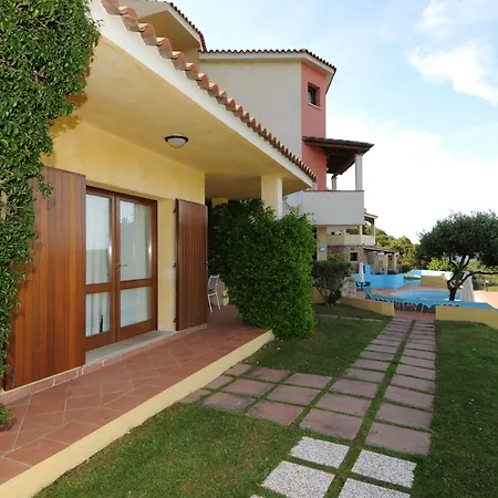 Apartahotel Vallemare E Baja Cerdeña