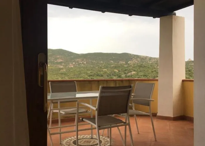 Apart Otel Vallemare E Baja Sardinya