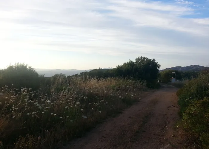 Apart Otel Vallemare E Baja Sardinya