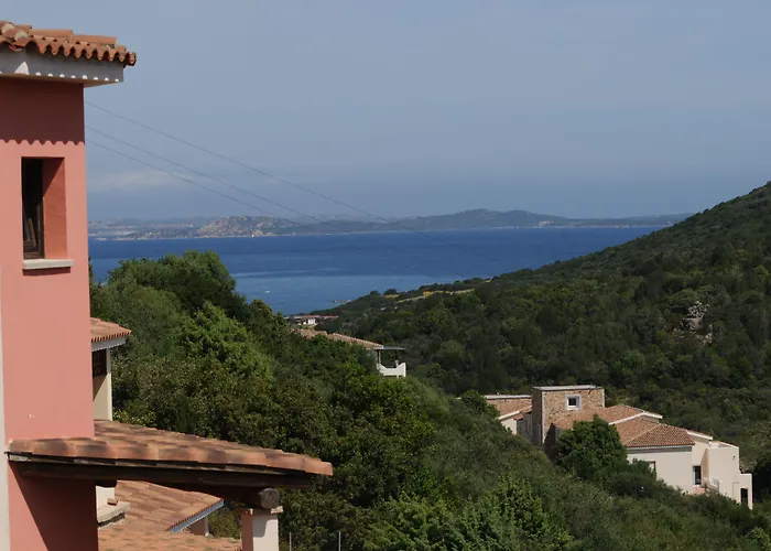 Apart Otel Vallemare E Baja Sardinya